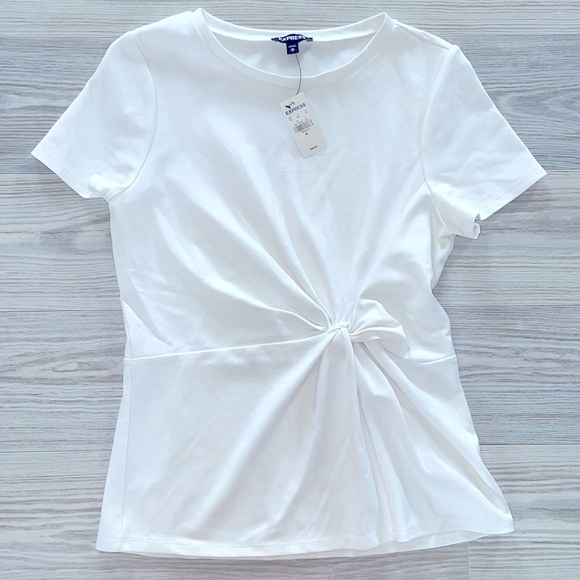 Express Tops - 🌟Express Size Medium Women’s Casual Blouse NWT🌟